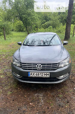 Седан Volkswagen Passat 2012 в Богодухове