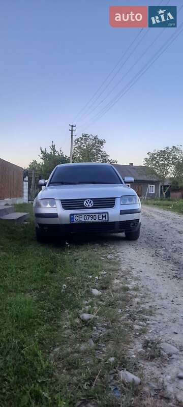 Седан Volkswagen Passat 2003 в Черновцах