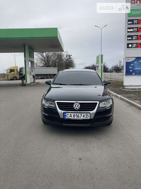 Седан Volkswagen Passat 2006 в Христиновке