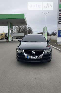 Седан Volkswagen Passat 2006 в Христиновке