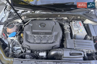 Седан Volkswagen Passat 2017 в 