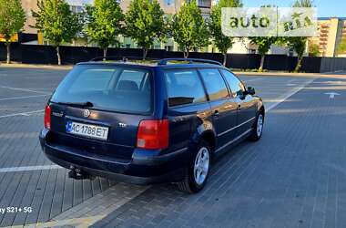 Універсал Volkswagen Passat 1998 в Луцьку