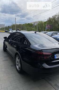 Седан Volkswagen Passat 2014 в Павлограде