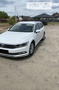 Универсал Volkswagen Passat 2015 в Ковеле