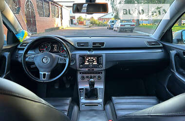 Универсал Volkswagen Passat 2014 в Сумах