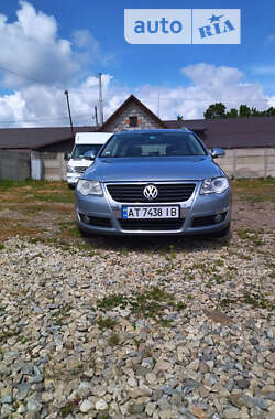 Универсал Volkswagen Passat 2009 в Калуше