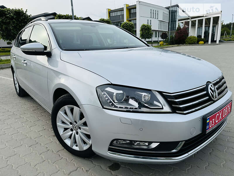 Универсал Volkswagen Passat 2014 в Житомире