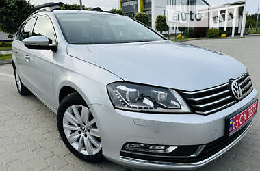 Универсал Volkswagen Passat 2014 в Житомире