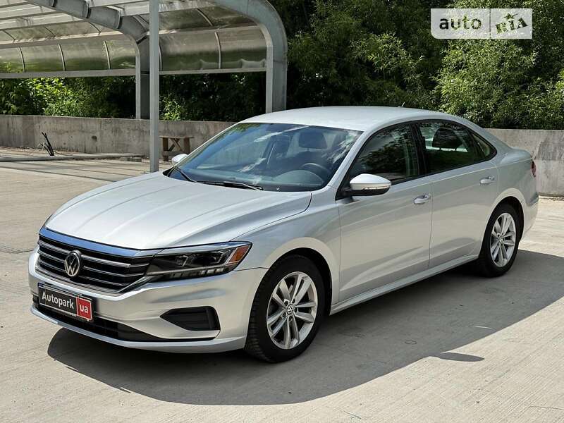 Седан Volkswagen Passat 2020 в Києві