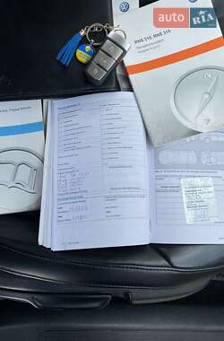 Універсал Volkswagen Passat 2013 в 