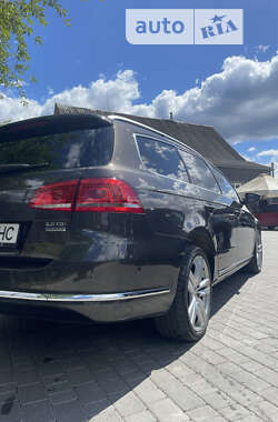 Универсал Volkswagen Passat 2013 в Ивано-Франковске