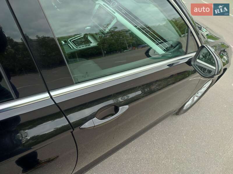 Универсал Volkswagen Passat 2017 в Киеве