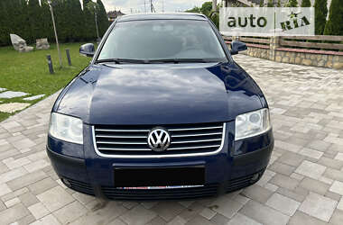 Седан Volkswagen Passat 2004 в Ивано-Франковске