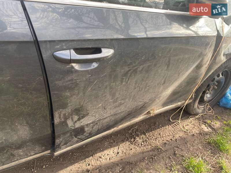 Універсал Volkswagen Passat 2012 в Хмельницькому