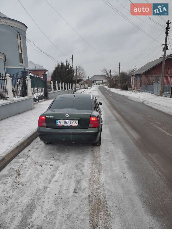 Седан Volkswagen Passat 1997 в Ивано-Франковске