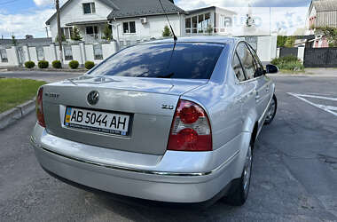 Седан Volkswagen Passat 2005 в Виннице