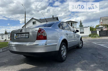 Седан Volkswagen Passat 2005 в Виннице