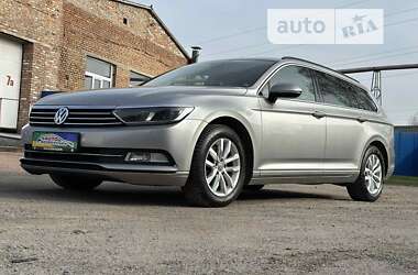 Универсал Volkswagen Passat 2015 в Бердичеве