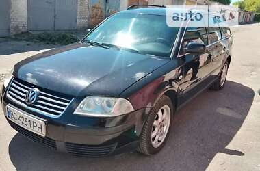 Универсал Volkswagen Passat 2002 в Львове