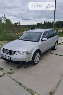 Універсал Volkswagen Passat 2001 в Києві