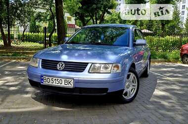 Седан Volkswagen Passat 1999 в Івано-Франківську