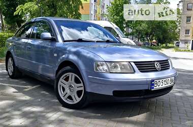 Седан Volkswagen Passat 1999 в Ивано-Франковске