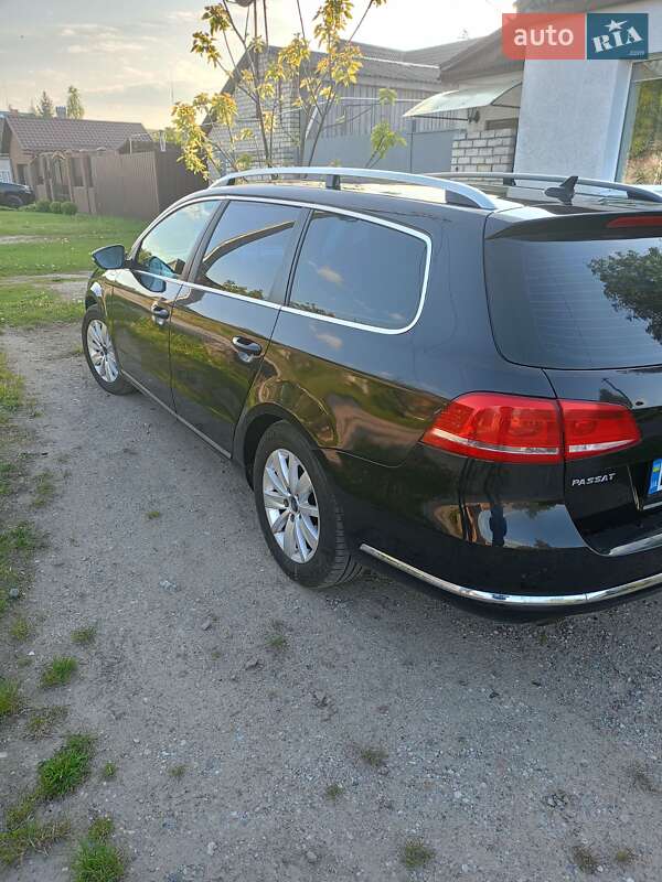 Универсал Volkswagen Passat 2012 в Шостке