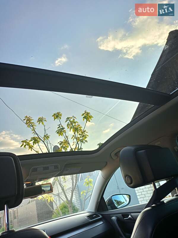 Универсал Volkswagen Passat 2012 в Шостке