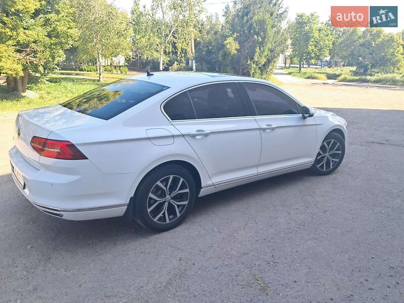Седан Volkswagen Passat 2017 в Килии