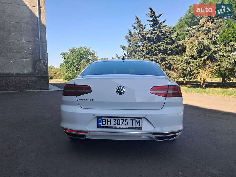 Седан Volkswagen Passat 2017 в Килии