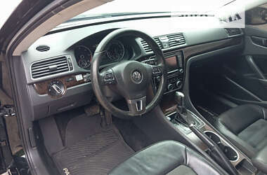 Седан Volkswagen Passat 2013 в Дубно