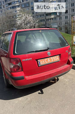 Универсал Volkswagen Passat 2001 в Харькове