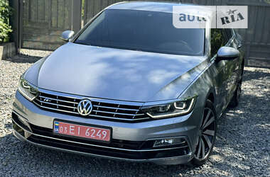 Седан Volkswagen Passat 2019 в Дрогобичі