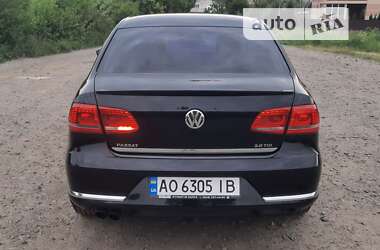 Седан Volkswagen Passat 2013 в Ужгороде