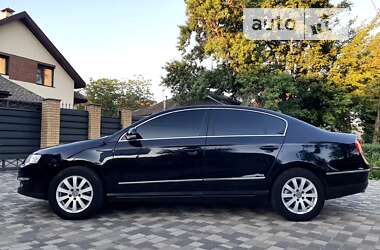 Седан Volkswagen Passat 2008 в Николаеве