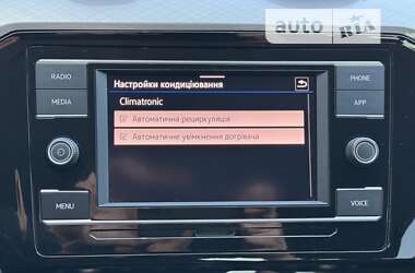 Седан Volkswagen Passat 2019 в Мукачево
