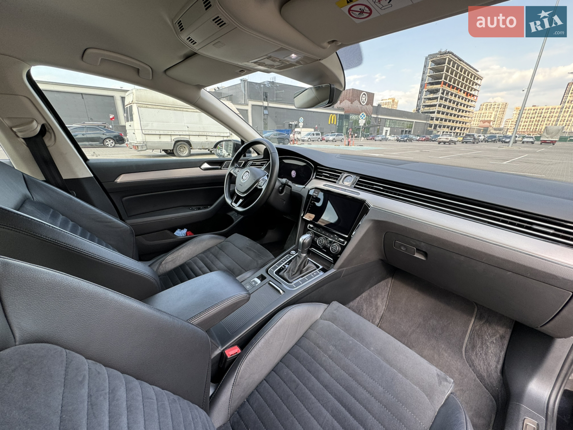 2018 Volkswagen Passat - мініатюра 11