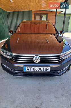 Универсал Volkswagen Passat 2017 в Городенке