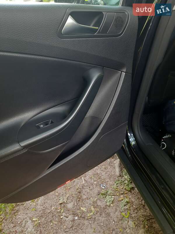 Универсал Volkswagen Passat 2010 в Чернигове