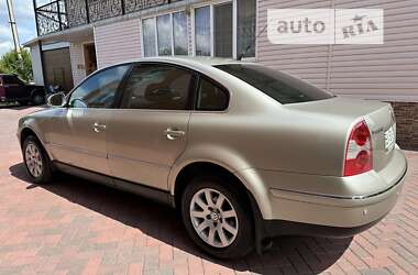 Седан Volkswagen Passat 2005 в Хмельницком