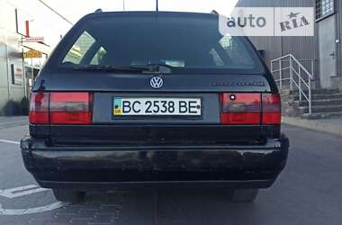 Универсал Volkswagen Passat 1995 в Львове