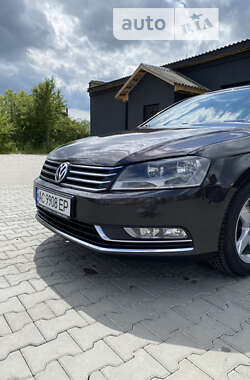 Универсал Volkswagen Passat 2011 в Ковеле