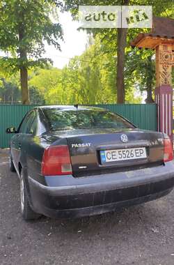 Седан Volkswagen Passat 1997 в Чернівцях