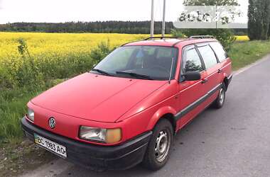 Универсал Volkswagen Passat 1989 в Нетешине