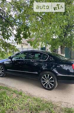 Седан Volkswagen Passat 2005 в Кропивницькому