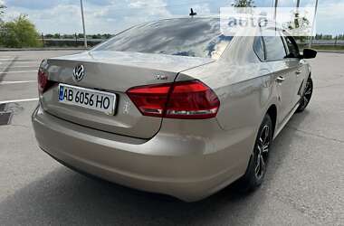 Седан Volkswagen Passat 2014 в Днепре
