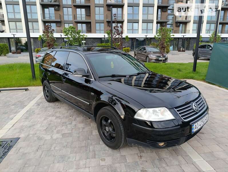 Універсал Volkswagen Passat 2000 в Ужгороді