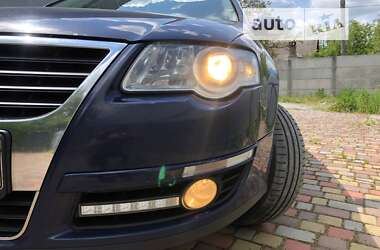 Универсал Volkswagen Passat 2007 в Звягеле