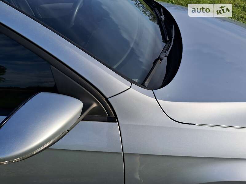 Універсал Volkswagen Passat 2011 в Києві фото 34 Універсал Volkswagen Passat 2011 в Києві