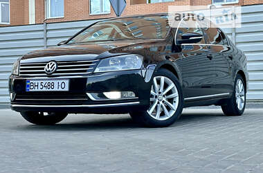 Седан Volkswagen Passat 2010 в Одесі